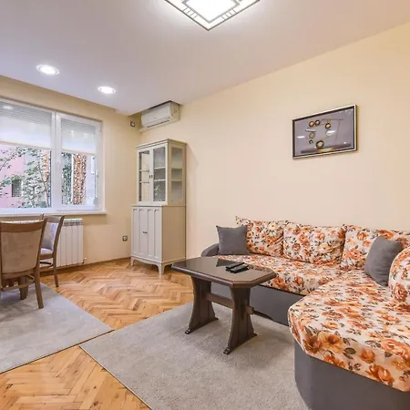 • Kanso Japan • 2-bdr Flat With Balcony Apartment Sofia